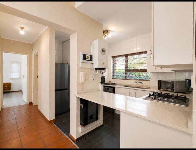 2 BEDROOM PROPERTY TO RENT IN WATERKLOOF